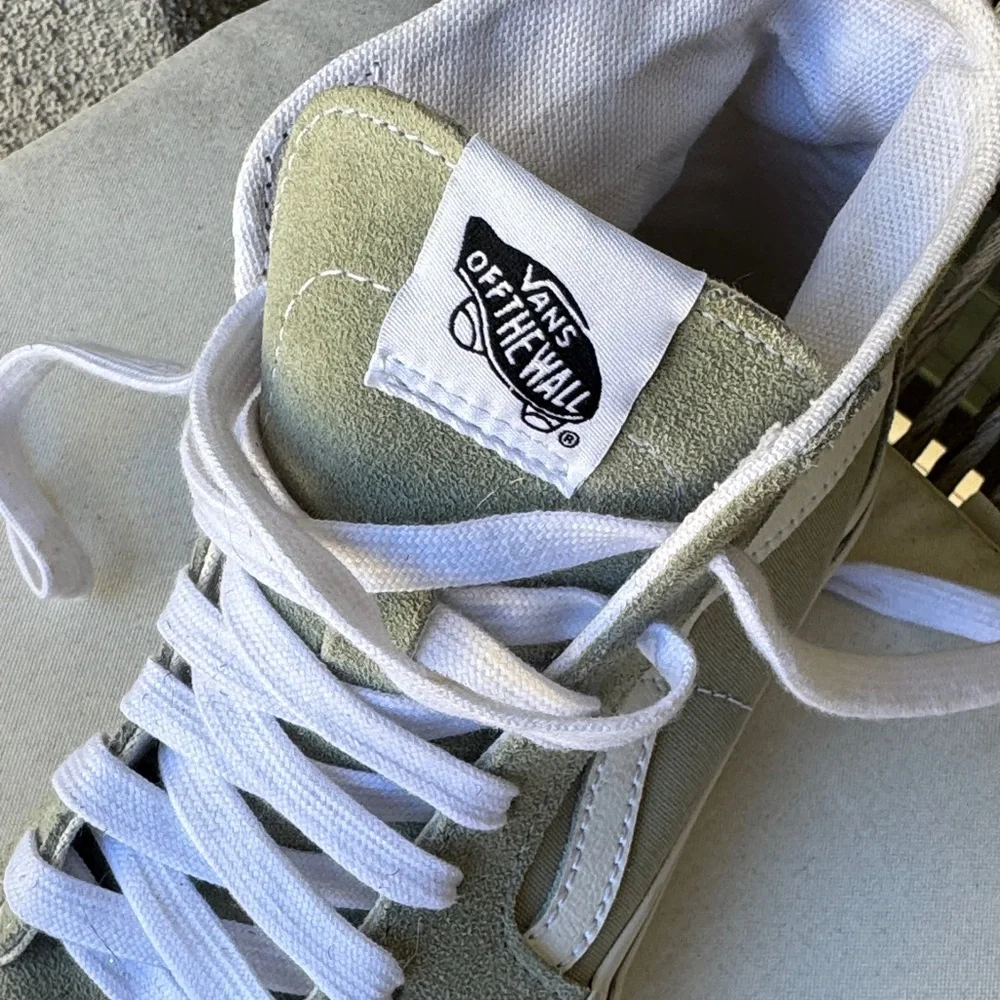 Vans Sk8 High-Top Sneakers - Picture 2 of 6